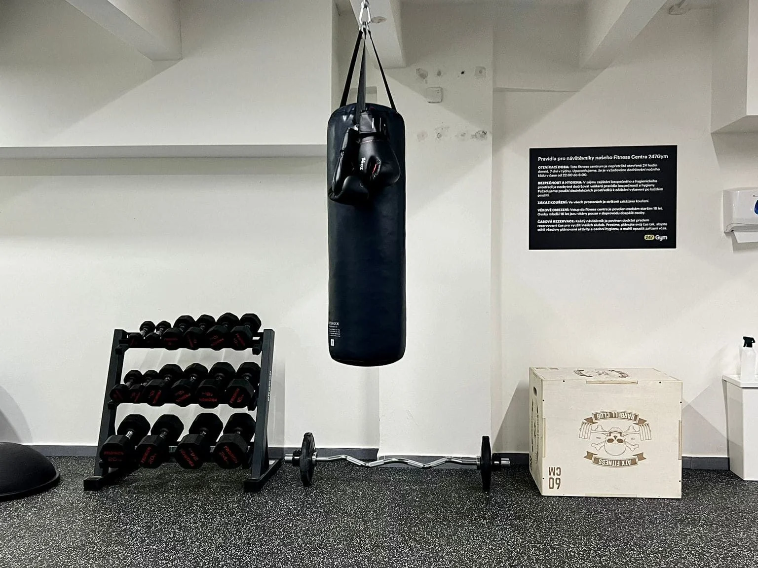 Fotka z webu 247 Gym