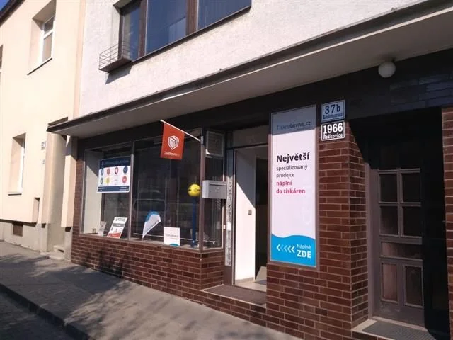 Brno - Řečkovice, kamenná prodejna s označením výdejního a prodejního místa